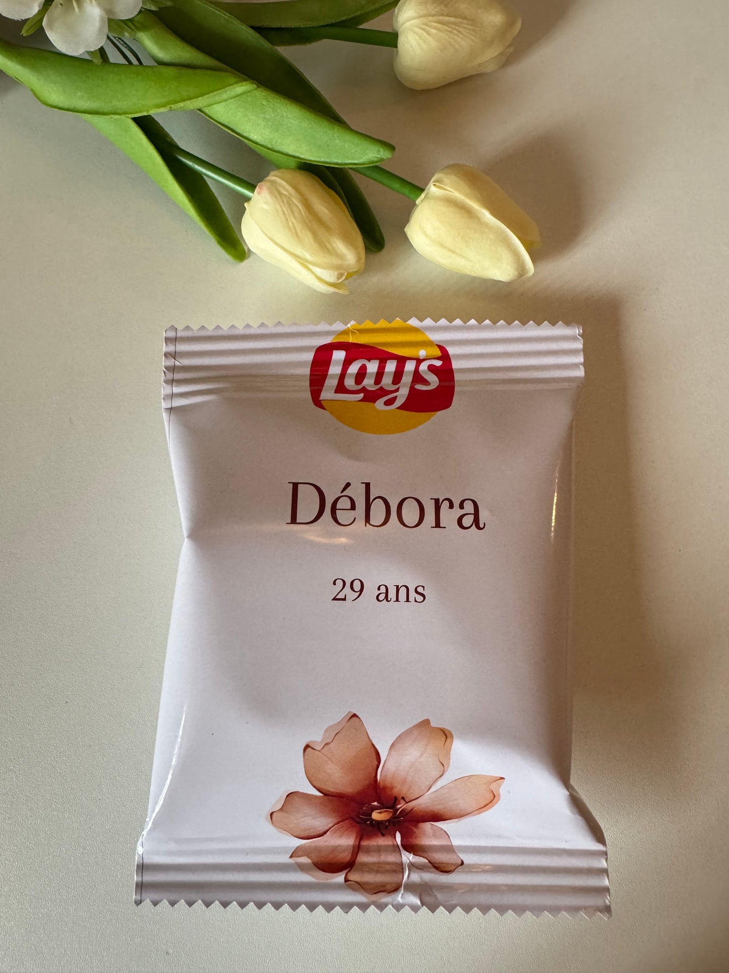 LAY'S